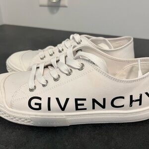 Givenchy white sneakers size 37 (US 6.5) excellent condition! Worn twice.